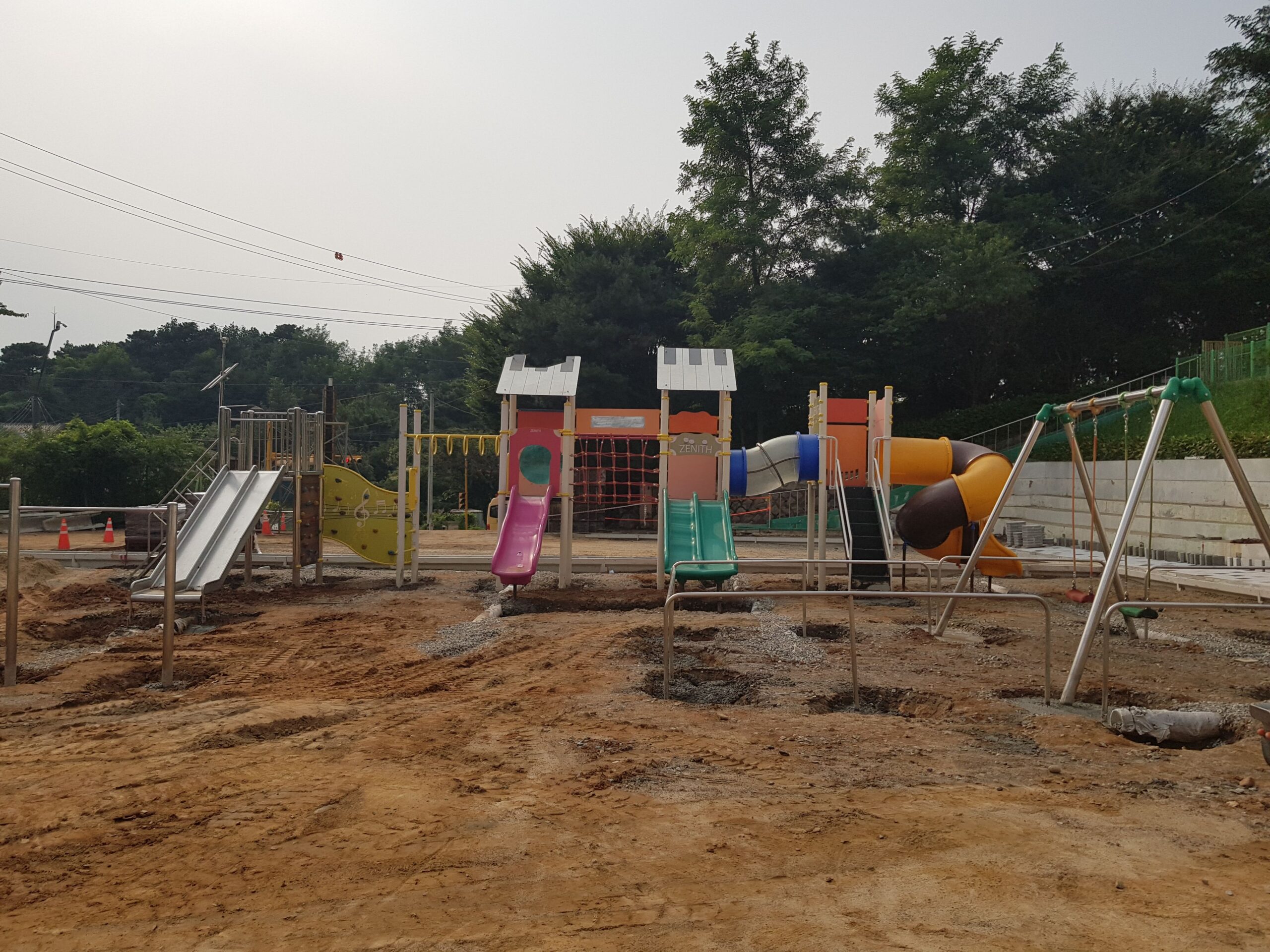 용미초등학교